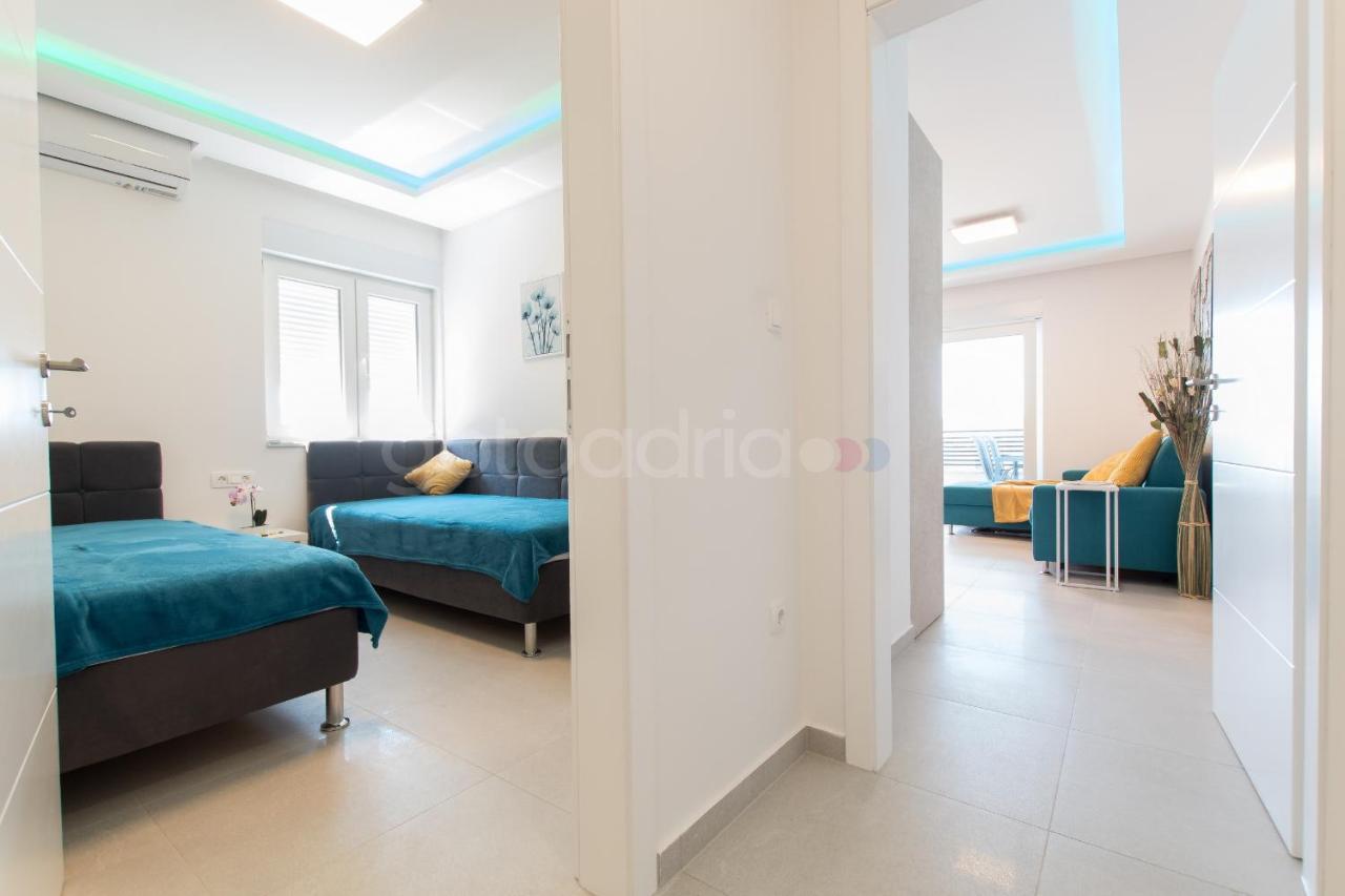 Luxury Sea View Apt Padi Via Mare Makarska Buitenkant foto